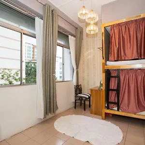 Escape Backpackers Kk Hostel Kota Kinabalu