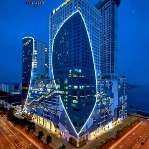 https://silverscape-premium-residence-by-attic-homemelaka-city5.hotelsinmalacca.net